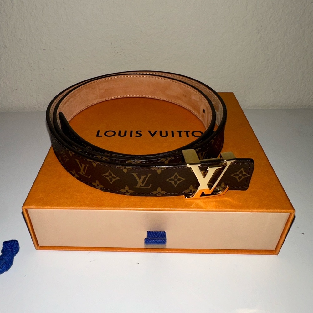 Authentic Louis Vuitton belt